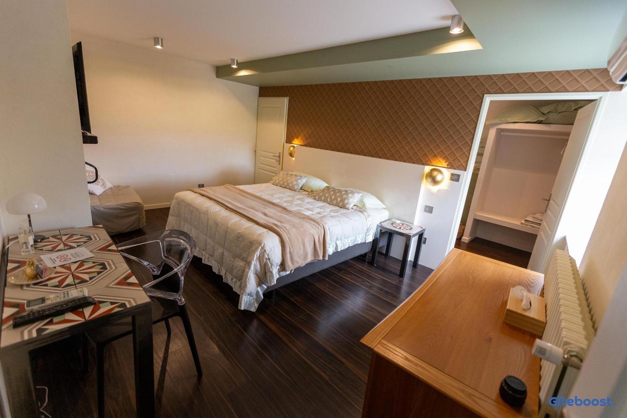 Hotel Le Val Des Sens Chatte Zewnętrze zdjęcie